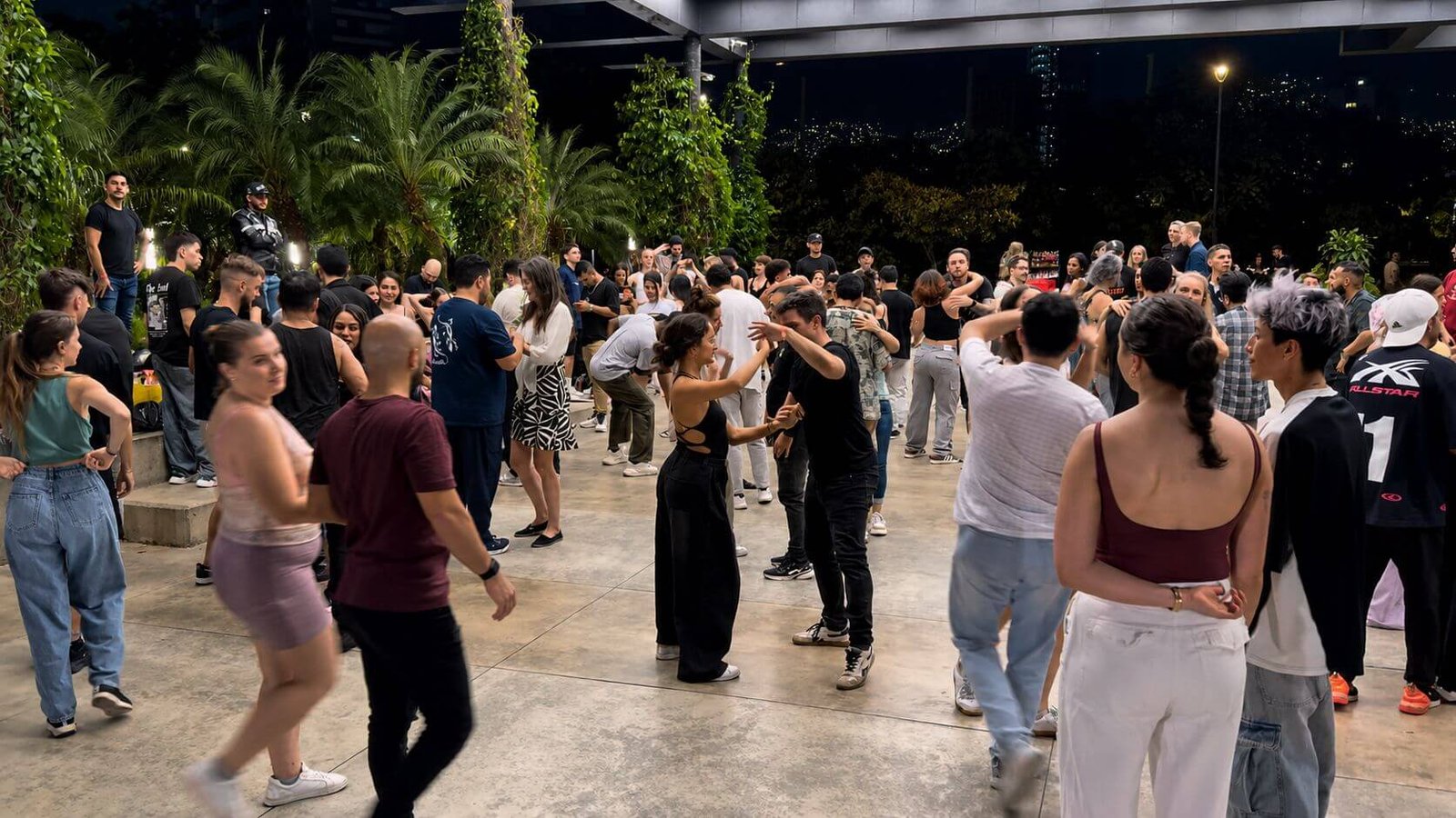 Where to Dance Bachata in Medellín: My Favorite Socials, Classes & Dance Nights