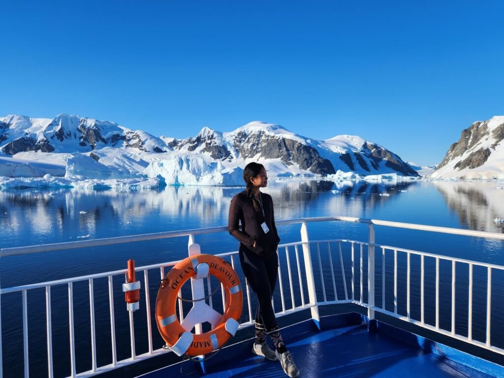 How to travel to Antarctica
