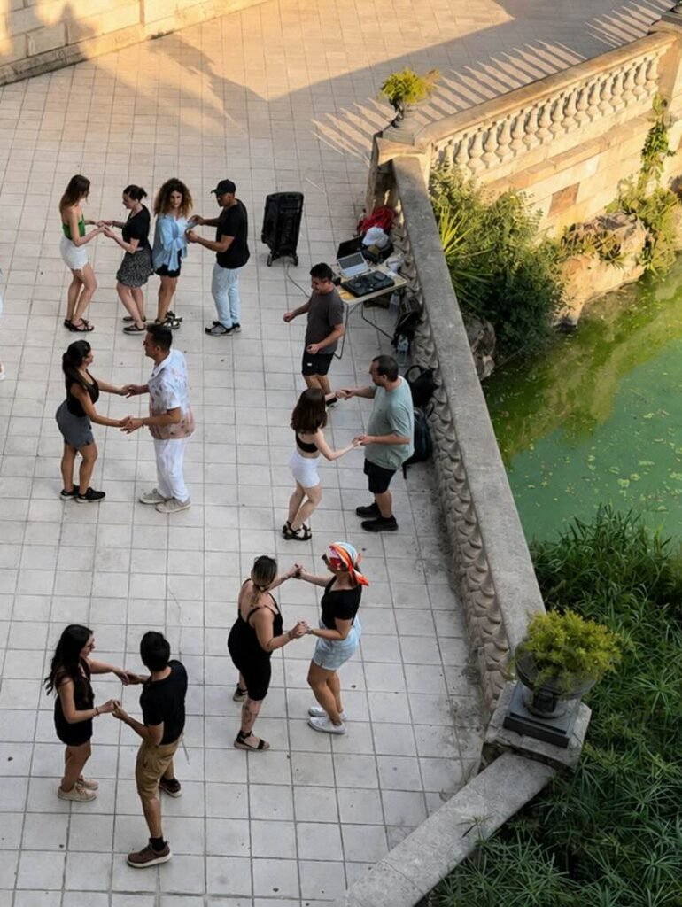 Outdoor bachata in barcelona