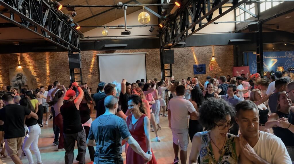 where to dance bachata in barcelona - dio club