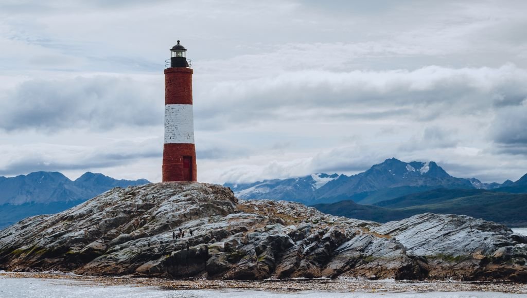 Les Éclaireurs Lighthouse along the Beagle Channel
