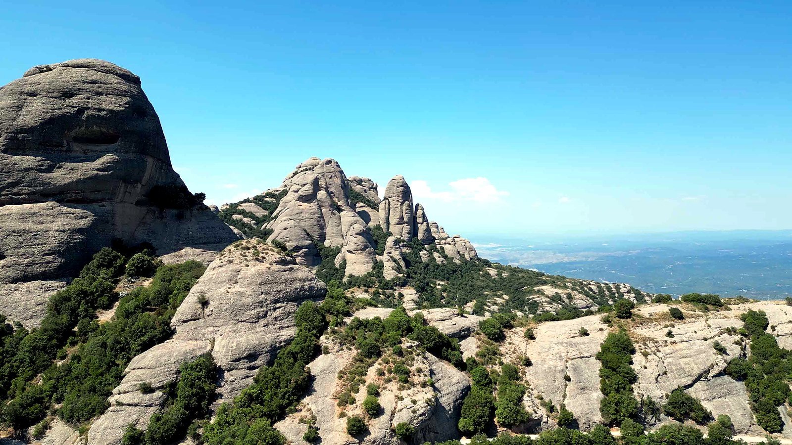 Montserrat monastery hiking trails and views
