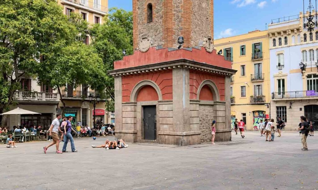 Best neighborhoods to stay in Barcelona: Gracia