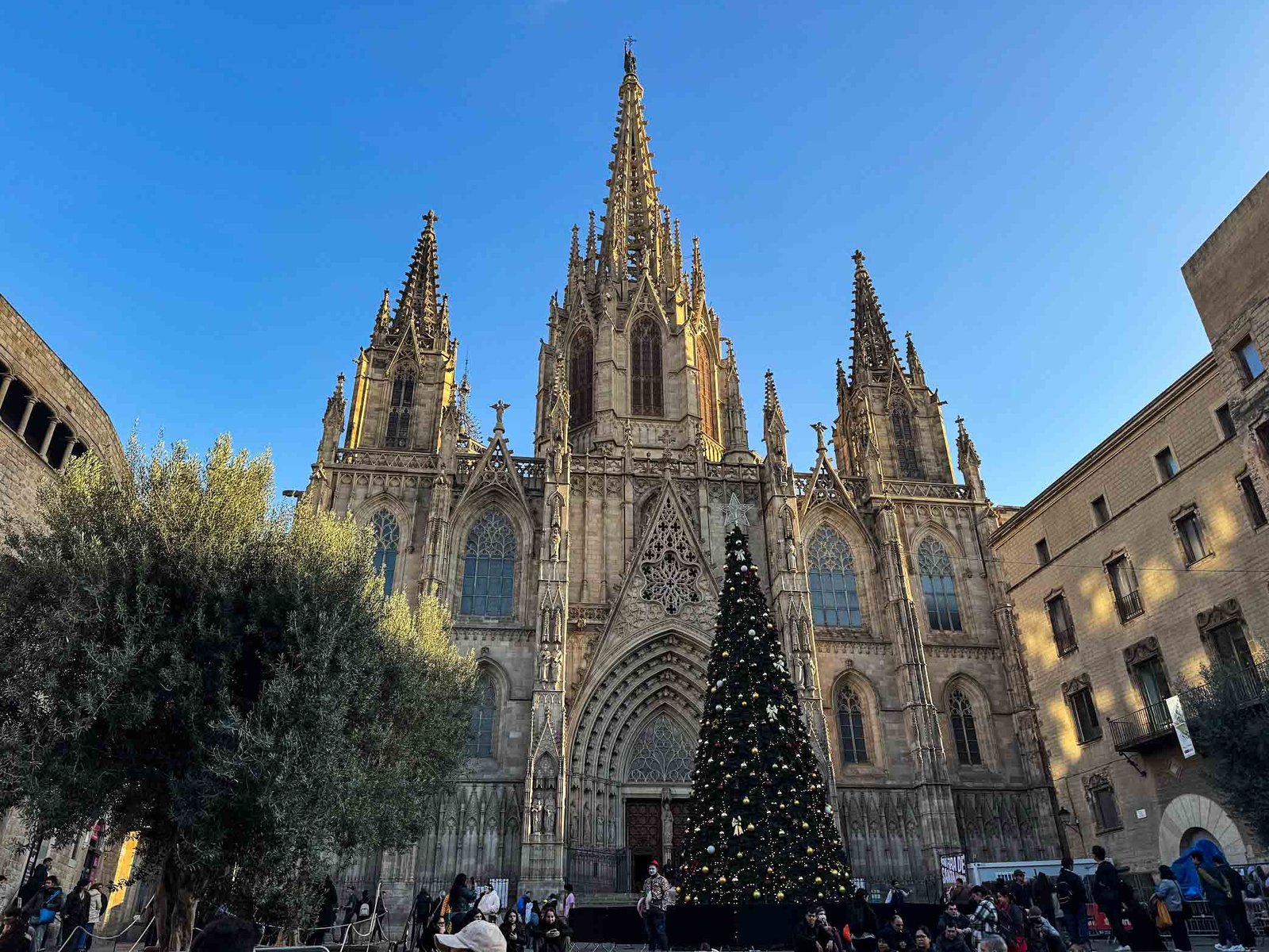 Barcelona in December: Weather, Christmas Markets & What It’s Really Like