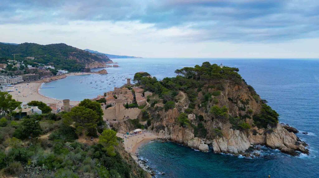 Day trips from Barcelona Spain: 1. Tossa de Mar