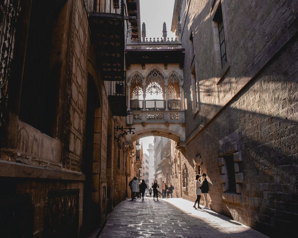 Barcelona Spain Itinerary - Pont del Bisbe